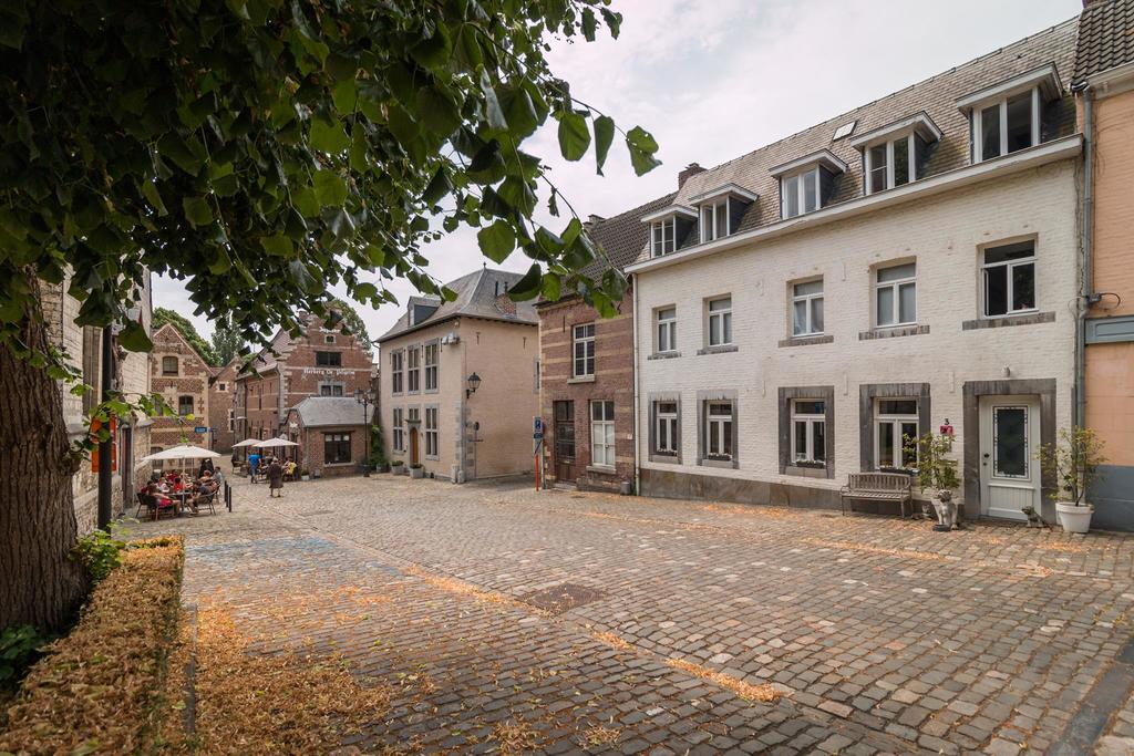 Het Begijnhof Tongeren Center Apartment Bagian luar foto
